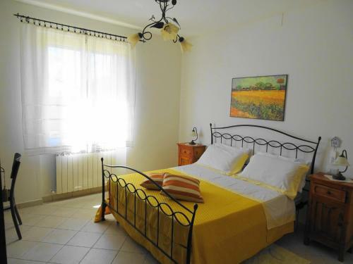 Hostal Terra Dei Santi Country House