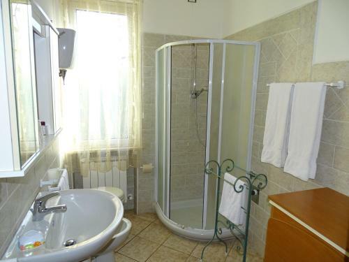 Hostal Terra Dei Santi Country House