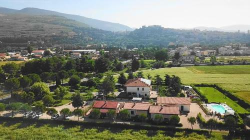Hostal Terra Dei Santi Country House