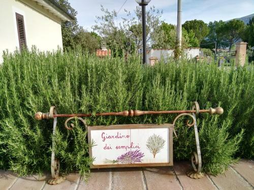 Hostal Terra Dei Santi Country House
