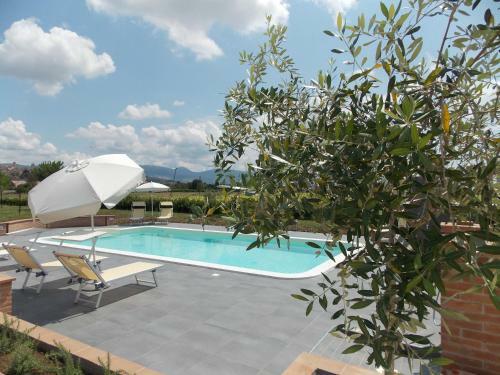 Hostal Terra Dei Santi Country House