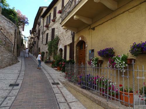 Hostal Terra Dei Santi Country House