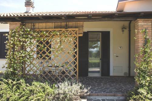 Hostal Terra Dei Santi Country House