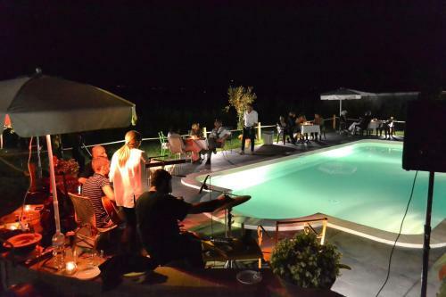 Hostal Terra Dei Santi Country House