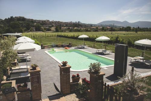 Hostal Terra Dei Santi Country House