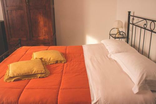 Hostal Terra Dei Santi Country House