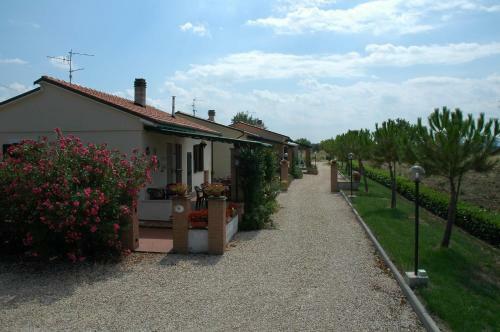Hostal Terra Dei Santi Country House