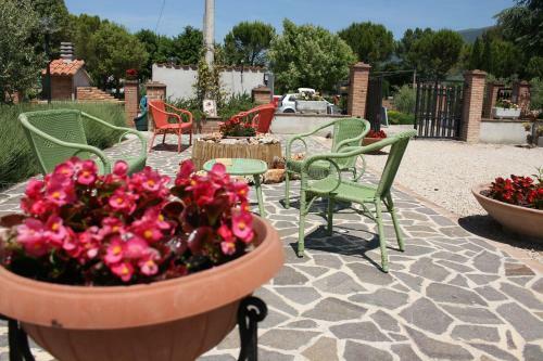 Hostal Terra Dei Santi Country House