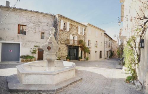 Holiday Home Quartier Des Espuys