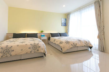 Cloud B&B