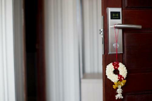 St. 288 Hotel & Apartment