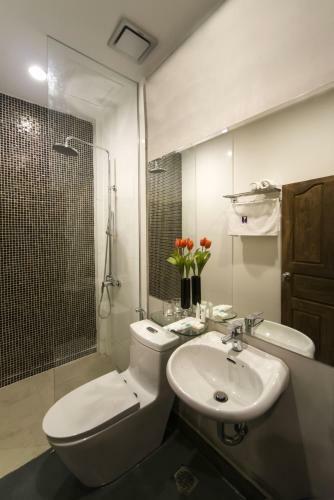 St. 288 Hotel & Apartment