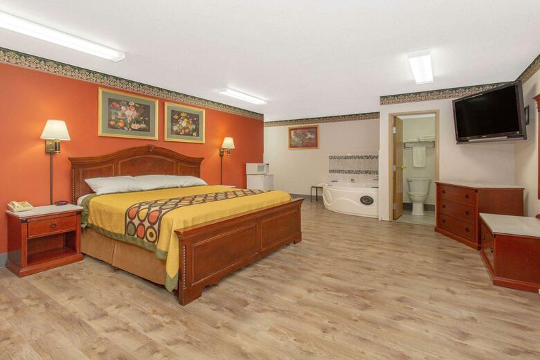 Hotel Super 8 Bedford