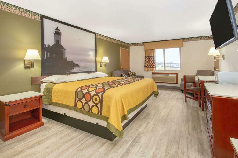 Hotel Super 8 Bedford