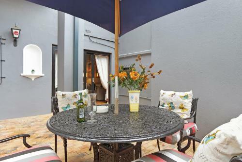 Hostal 40 Winks Guest House Green Point