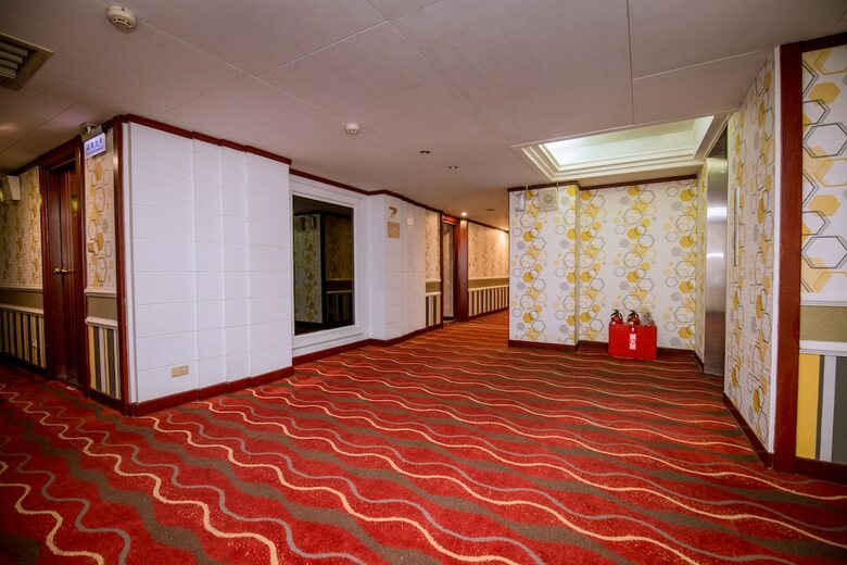 Hamilton Hotel
