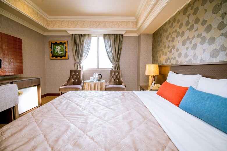 Hamilton Hotel