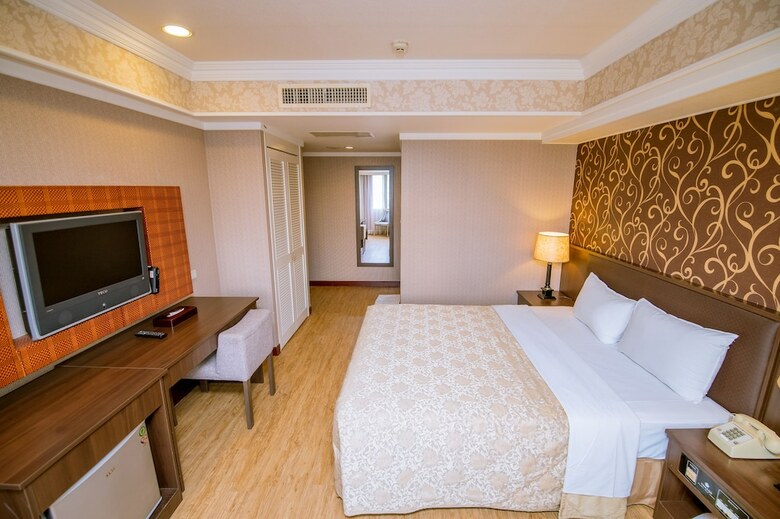 Hamilton Hotel