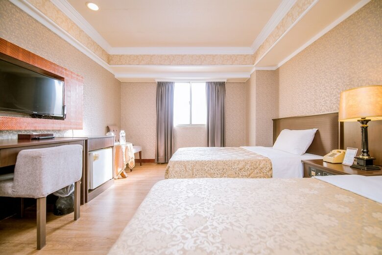 Hamilton Hotel