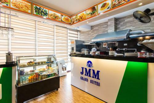 Jmm Apartment Suites