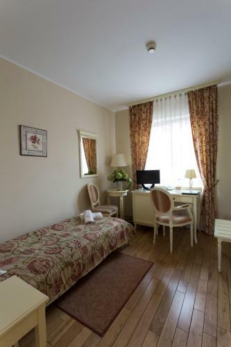 Villa Estera - Hotel & Restauracja