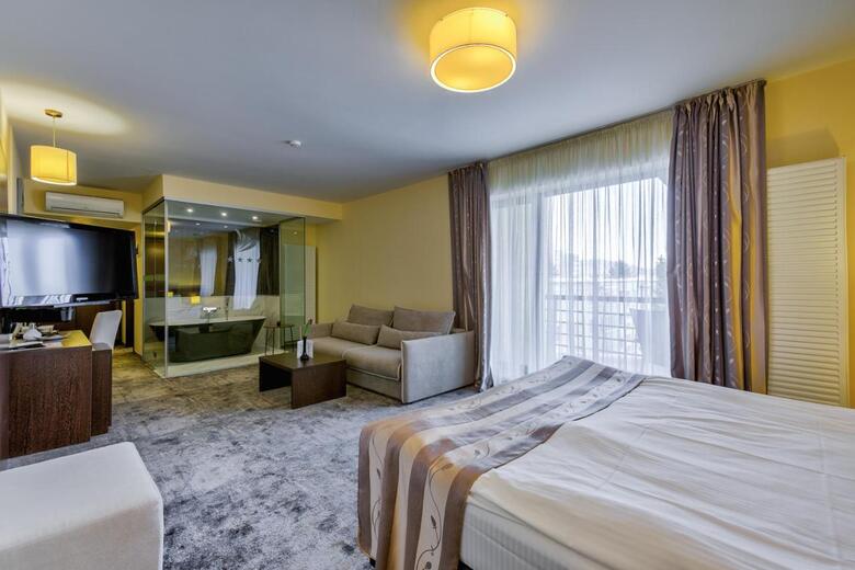 Golden Time Hotel