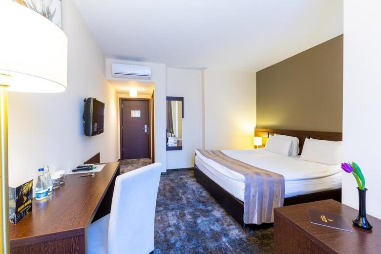 Golden Time Hotel
