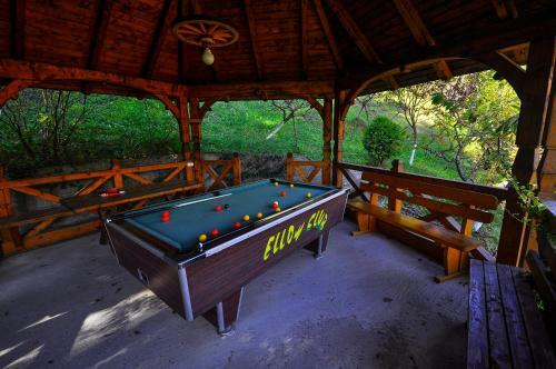 Hostal Pensiunea Eladi