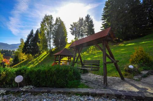 Hostal Pensiunea Eladi