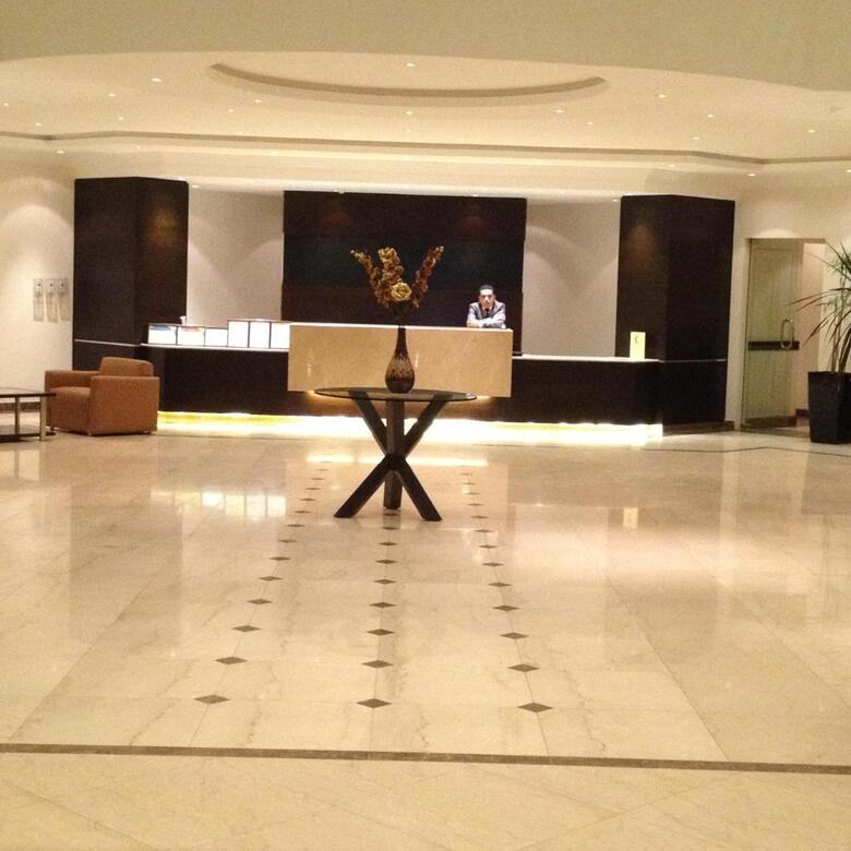 Executives Hotel - Azizia
