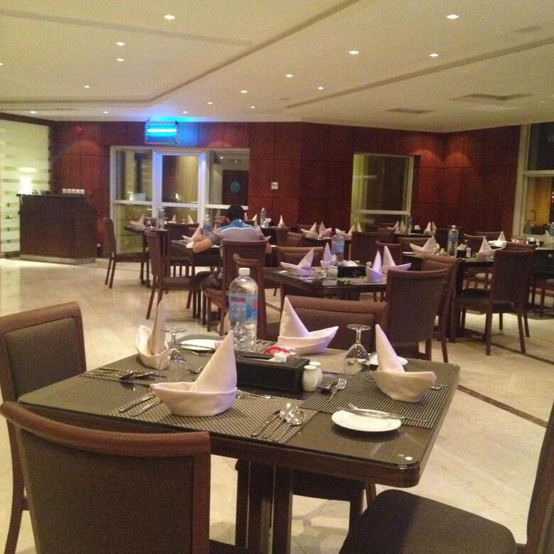 Executives Hotel - Azizia