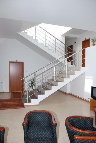 M Garni Hotel