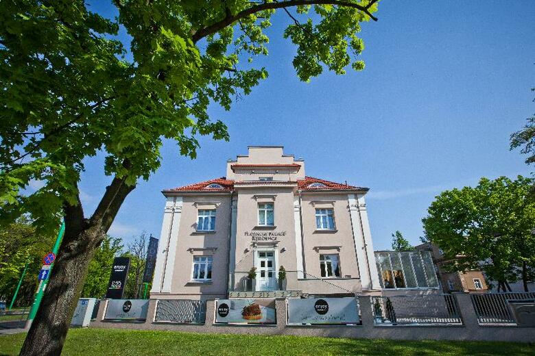 Platinum Palace Residence Boutique Hotel