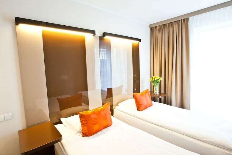 Platinum Palace Apartments