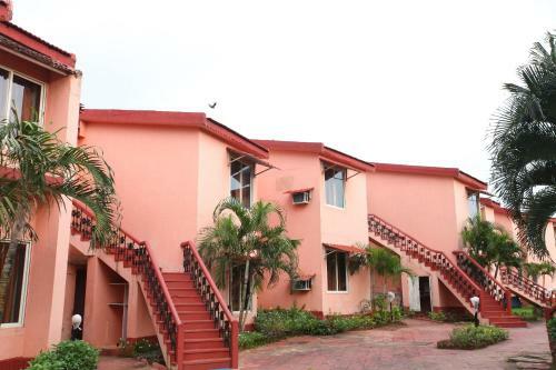 Hotel The Byke Old Anchor - A Beach Front Resort