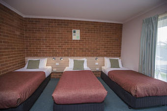 Rose Garden Motel