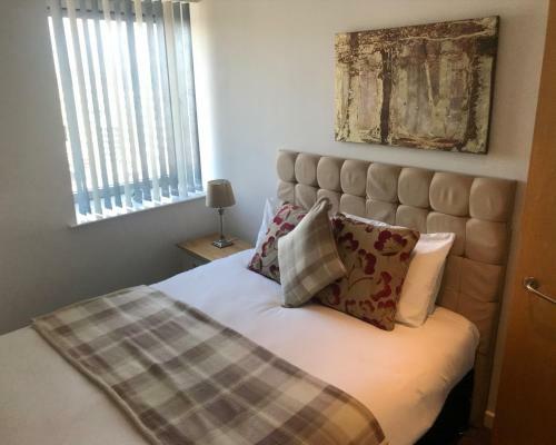 Cranbrook House Apartments (near Ice Arena)