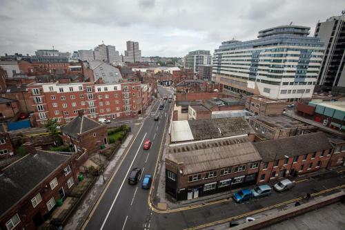 Cranbrook House Apartments (near Ice Arena)