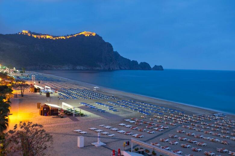 Azak Beach Hotel - Don't Use