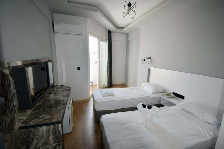 Aslan City Hotel