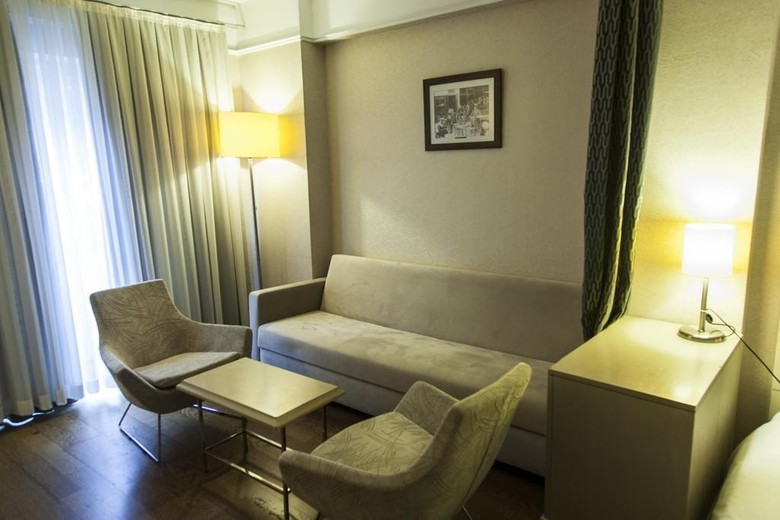 Hotel Faros Old City