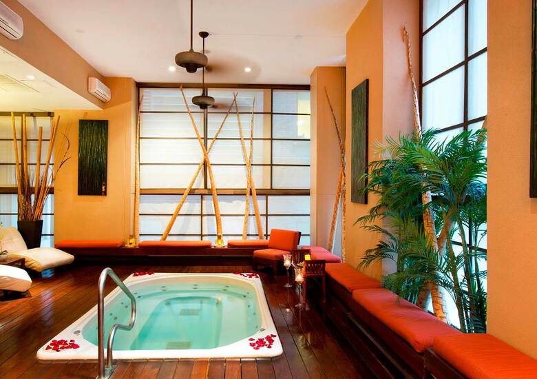 Hotel Cosmopolitan