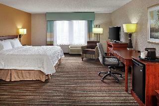 Hotel Hampton Inn & Suites By Hilton Toronto Airport
