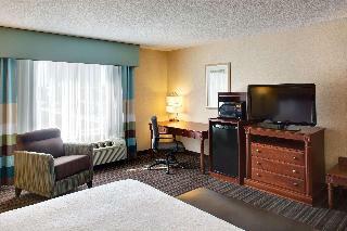 Hotel Hampton Inn & Suites By Hilton Toronto Airport