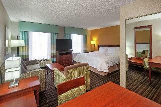 Hotel Hampton Inn & Suites By Hilton Toronto Airport