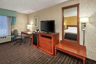 Hotel Hampton Inn & Suites By Hilton Toronto Airport