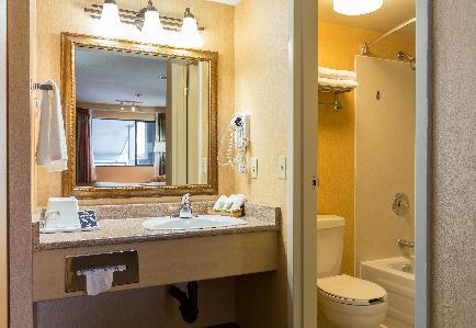 Hotel Accent Inn Burnaby