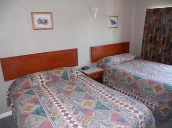 Hotel Happy Day Inn