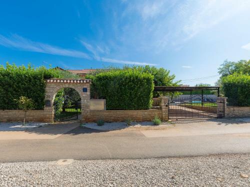 Holiday Home Villa Mala