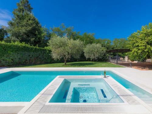 Holiday Home Villa Mala